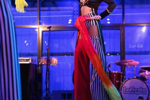 stilt performer sydney