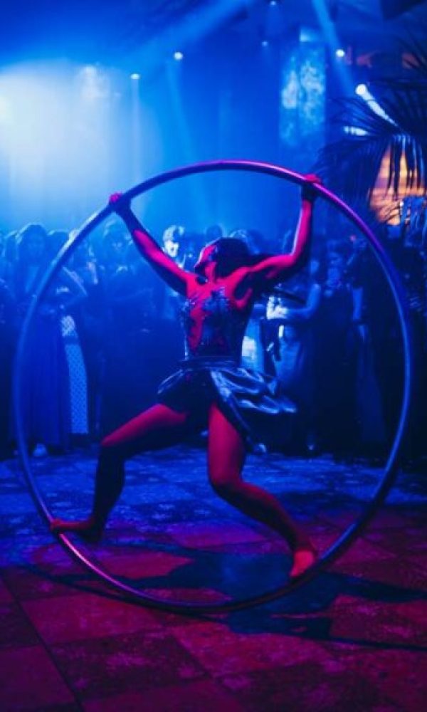 circus performers sydney, corporate entertainment sydney, roving entertainment sydney, roving entertainment australia