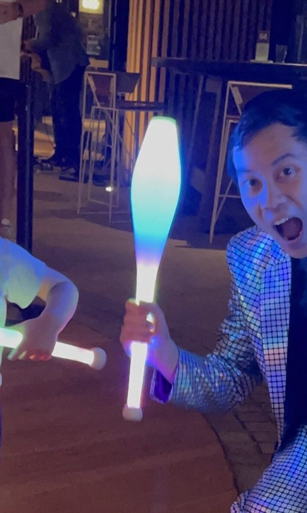 kenny cheung roving juggler sydney