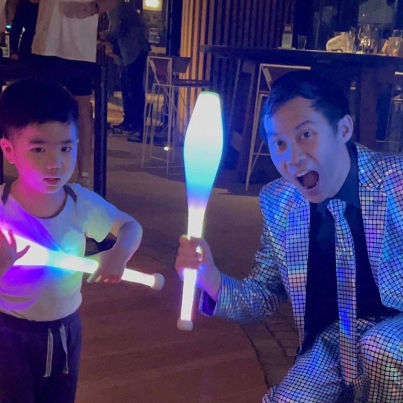 kenny cheung roving juggler sydney